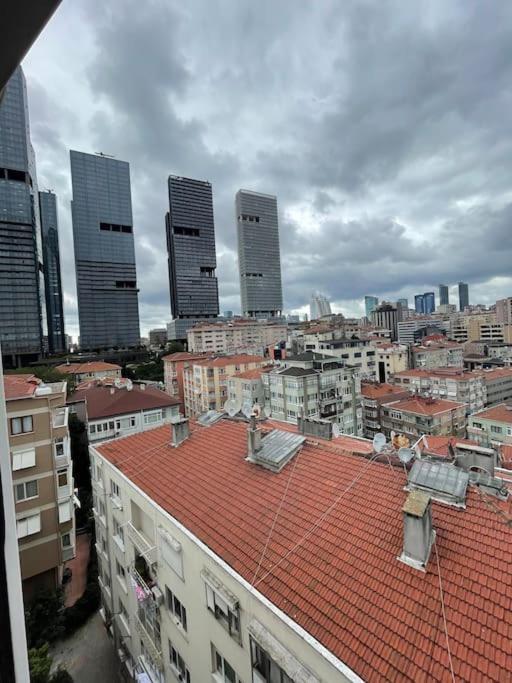 Merkezi Cift Terasli Ev Apartment *